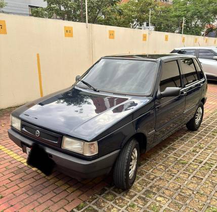 FIAT UNO 1.0 MPI MILLE FIRE 8V FLEX 4P MANUAL FIAT UNO 1.0 MPI MILLE FIRE 8V FLEX 4P MANUAL